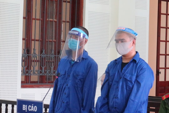 Hai tiền án, bị tai biến vẫn buôn ma túy