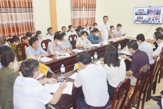 Cử tri huyện Nghi Lộc phản ánh chậm trễ trong cấp giấy chứng nhận quyền sử dụng đất