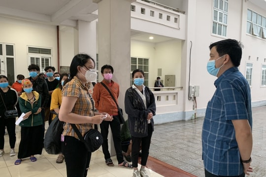 Chi hỗ trợ khẩn cấp cho lao động về từ các tỉnh phía Nam