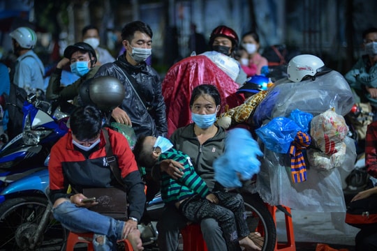 Sáng 7/10, Nghệ An có 2 ca nhiễm Covid-19 mới, là công dân từ miền Nam trở về