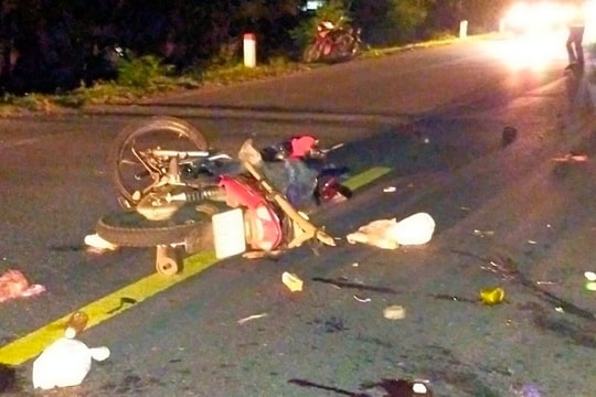 Thêm 2 lao động Nghệ An gặp nạn khi đang trên đường đi xe máy từ Bình Dương về quê