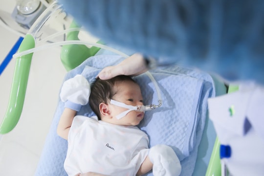 Ứng dụng hiệu quả kỹ thuật thở áp lực dương liên tục trong điều trị suy hô hấp ở trẻ sơ sinh