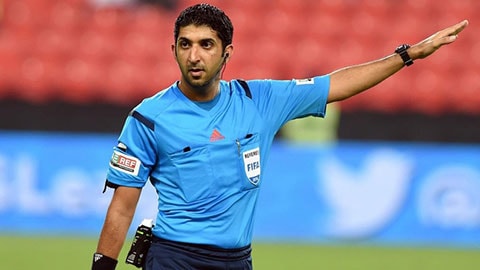 MU thua thảm Liverpool, Real lần thứ tư liên tiếp thắng Barca