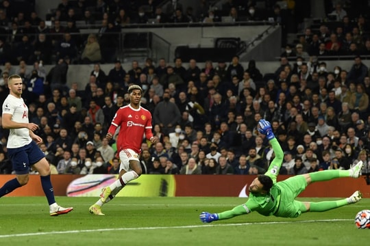 Lý do HLV trưởng của U23 Myanmar bị cấm chỉ đạo ở trận gặp U23 Việt Nam; MU 'đè bẹp' Tottenham