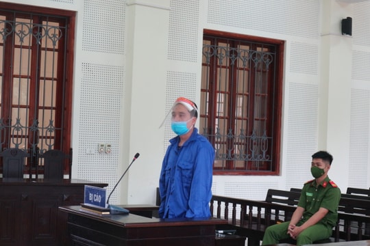 Chồng dùng vợ con làm 'bình phong' để bán ma túy