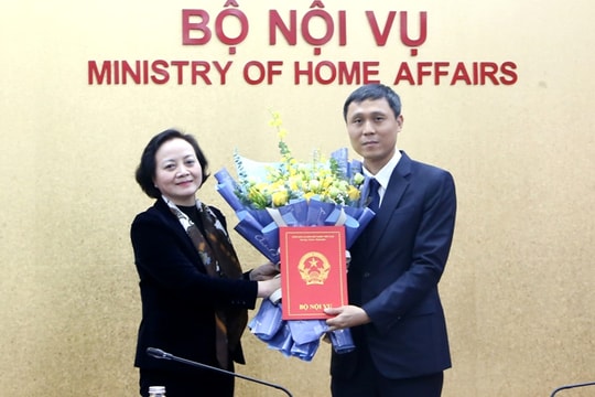 Bổ nhiệm nhân sự mới tại Bộ Nội vụ, báo Thanh Niên và báo Hà Tĩnh