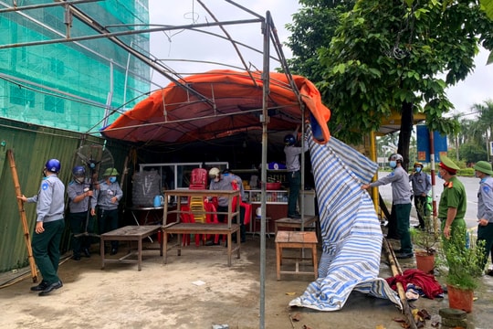 TP. Vinh xử lý hàng loạt hàng quán lấn chiếm vỉa hè trước cổng các bệnh viện