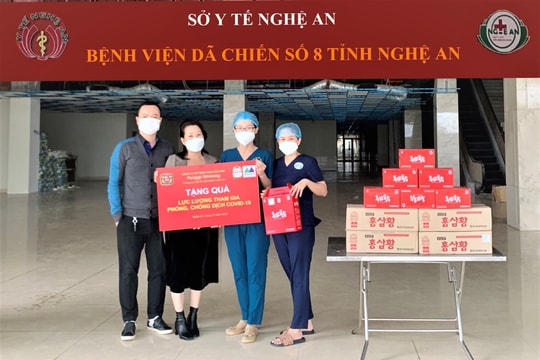 Công ty CP TMDV Bảo Sâm VNK thăm và tặng quà đội ngũ y, bác sĩ tại khu cách ly tập trung