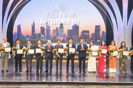 Cán bộ công đoàn Nghệ An nỗ lực đổi mới cách tuyên truyền 