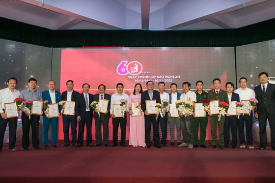 Phát động Cuộc thi Ảnh báo chí, Video clip 'Khoảnh khắc Vàng' Báo Nghệ An lần thứ 11