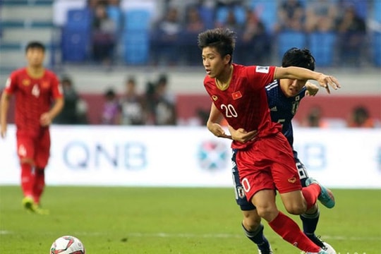 Đội tuyển Việt Nam: 'Báo động đỏ' cho Phan Văn Đức?