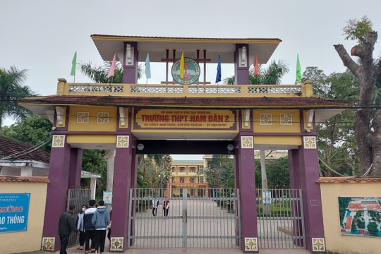 Nghệ An: Một nhân viên trường học bị bắt vì dâm ô nữ sinh lớp 9