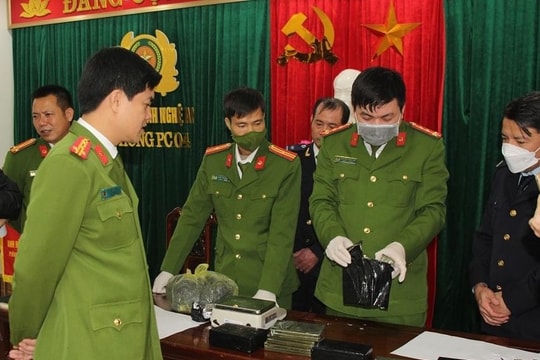 Nghệ An trao thưởng các đơn vị đặc biệt xuất sắc phá 3 chuyên án ma túy lớn