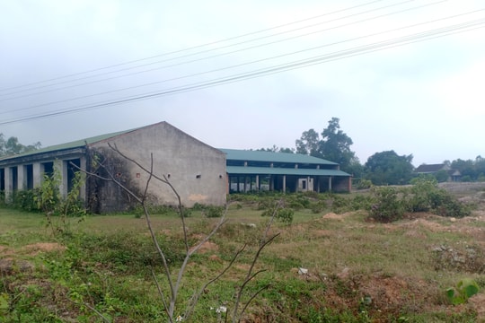 Nghệ An: Chợ chưa xây xong đã có nguy cơ bị 'khai tử'