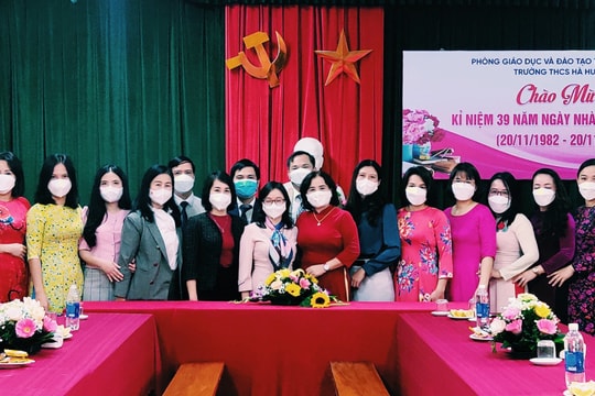 Đoàn đại biểu Quốc hội tỉnh chúc mừng ngày Nhà giáo Việt Nam 20/11