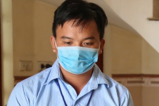 Bắt giữ bác sĩ trong đường dây tiêm vaccine 'chui'