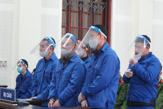 Tòa Nghệ An tuyên tử hình 5 bị cáo mua bán lượng ma túy ‘khủng’