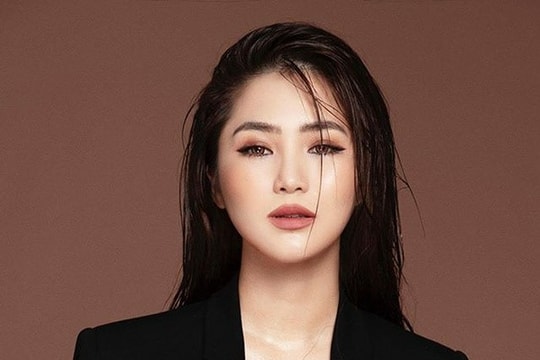 Hương Tràm nhận tin vui 'Em gái mưa' đạt thành tích 'khủng' sau 4 năm phát hành