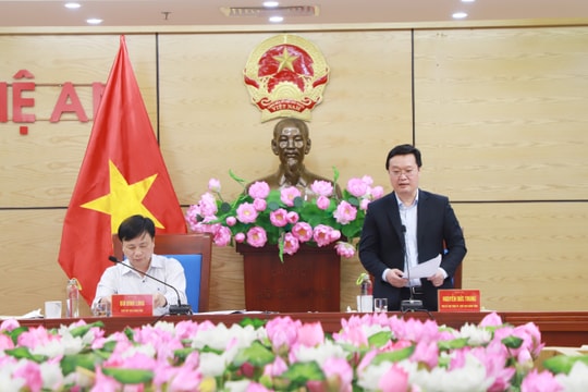 Chủ tịch UBND tỉnh: Các địa phương phải bình tĩnh, chủ động, không lơ là trong phòng, chống dịch 