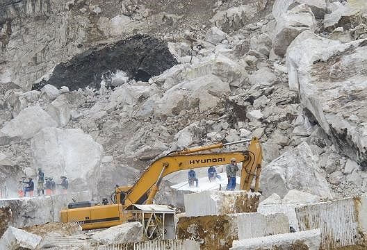 Những vấn đề đặt ra trong lĩnh vực quản lý, khai thác khoáng sản