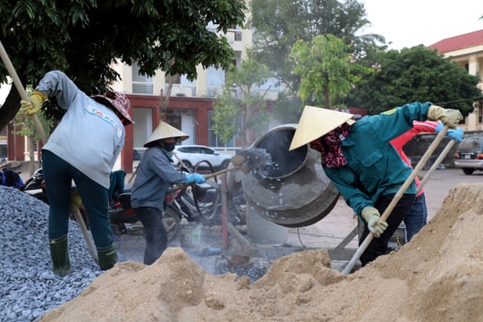 Hỗ trợ lao động tự do bị ảnh hưởng bởi dịch Covid-19 - Bài 1: Còn chậm ở cơ sở