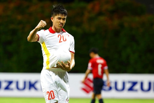 Phan Văn Đức: Tôi muốn dành bàn thắng đó tặng vợ