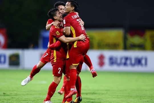 Đại thắng Malaysia, ĐT Việt Nam được thưởng 'khủng'; Mbappe lập cú đúp giúp PSG hạ Monaco