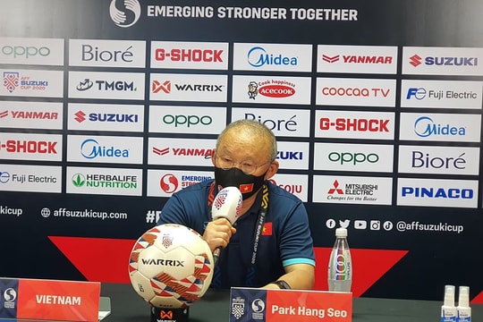 HLV Park Hang-seo: 'Chúng tôi sẽ dồn toàn lực để thắng Campuchia'