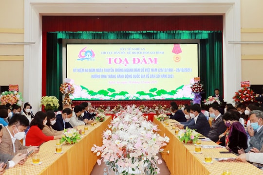 Nghệ An kỷ niệm 60 năm Ngày truyền thống ngành Dân số