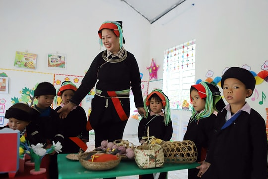 BAC A BANK: Thêm một điểm trường cho các em nhỏ vùng cao