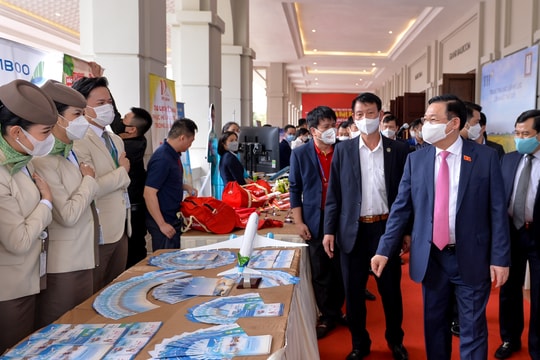 Chủ tịch Quốc hội Vương Đình Huệ dự Hội thảo 'Du lịch Việt Nam - phục hồi và phát triển'