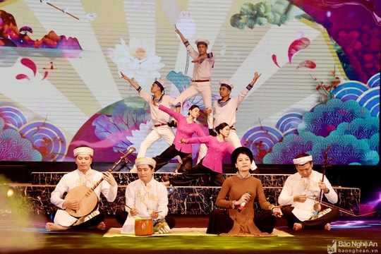 Nghệ An đạt 1 Huy chương Vàng, 3 Huy chương Bạc tại Hội diễn Đàn và hát dân ca toàn quốc