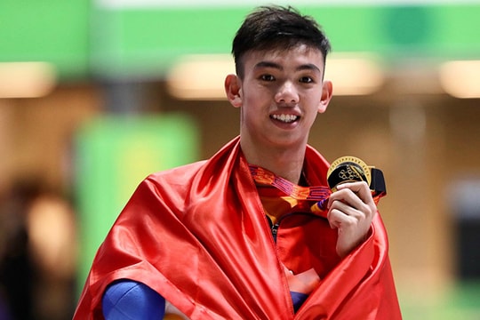 Nguyễn Huy Hoàng trở thành VĐV số 1 Việt Nam; Lukaku tái xuất, Chelsea đánh gục Tottenham