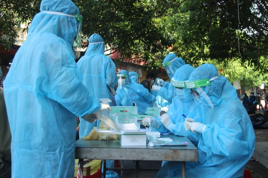 Doanh nghiệp may lớn ở TP.Vinh dừng sản xuất 3 ngày để khống chế ổ dịch