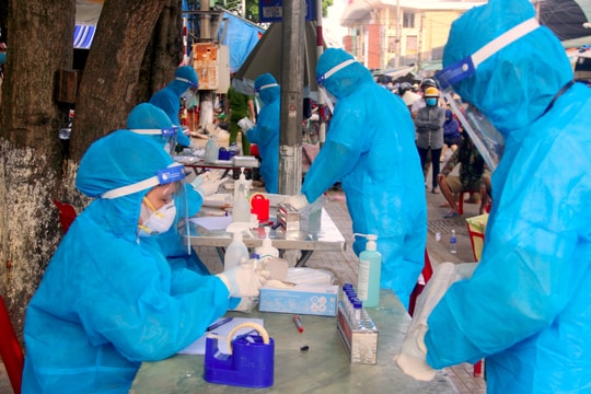 Nghệ An: Xuất hiện 45 F0 là công nhân, nhà máy may tạm dừng hoạt động