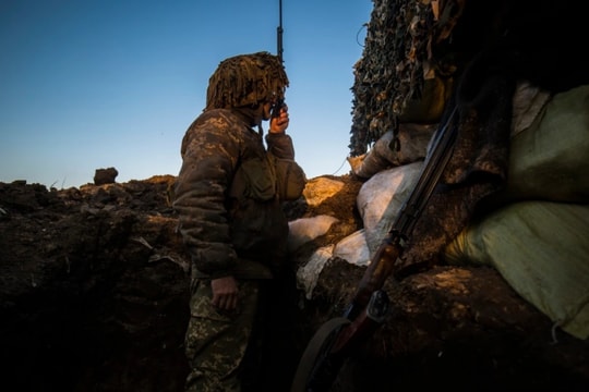 Mỹ cảnh báo khả năng Nga đưa quân vào Ukraine chỉ trong 1 tháng nữa