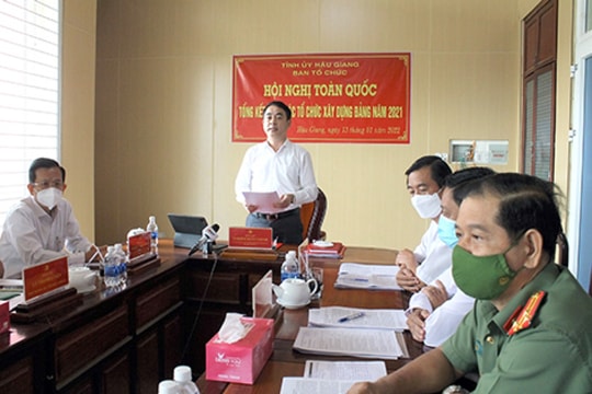 Đảng đã ban hành đồng bộ các quy định liên quan đến công tác cán bộ