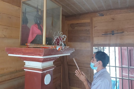 Chuyện ly kỳ về những bức tượng quý bị đánh cắp ở vùng cao Nghệ An