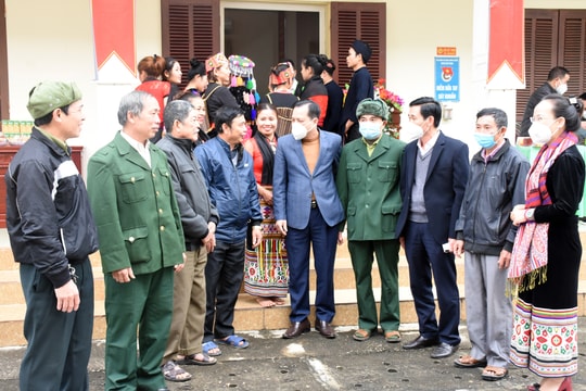 Huyện Quế Phong gặp mặt người có uy tín tiêu biểu trong đồng bào dân tộc thiểu số 