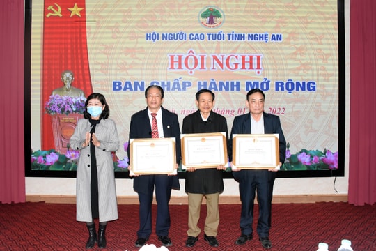 Hội Người cao tuổi tập trung hướng hoạt động về cơ sở