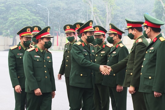 Đại tướng Phan Văn Giang - Bộ trưởng Bộ Quốc phòng thăm, chúc Tết Quân khu 4