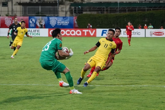 Thủ môn Trần Nguyên Mạnh có cơ hội bắt chính ở trận gặp Australia?