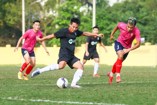SLNA thất bại trước HL Hà Tĩnh trong trận giao hữu cuối cùng năm Tân Sửu