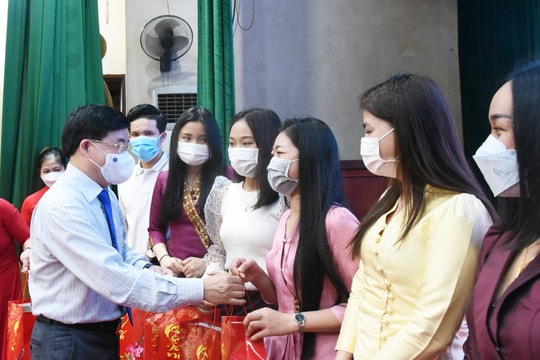 Nghệ An tổ chức giao lưu hữu nghị cùng lưu học sinh nước CHDCND Lào