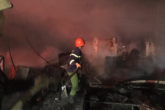 Ba vụ cháy trong đêm Giao thừa