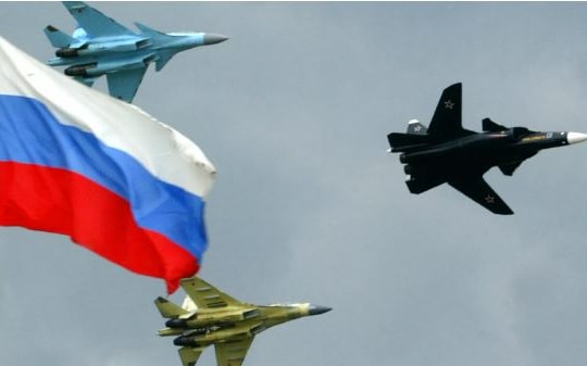 Forbes 'soi' năng lực chiến đấu của Lực lượng Hàng không vũ trụ Nga và Không quân Ukraine