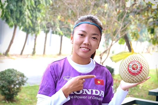 Nghề tay trái của các nữ cầu thủ tuyển Việt Nam