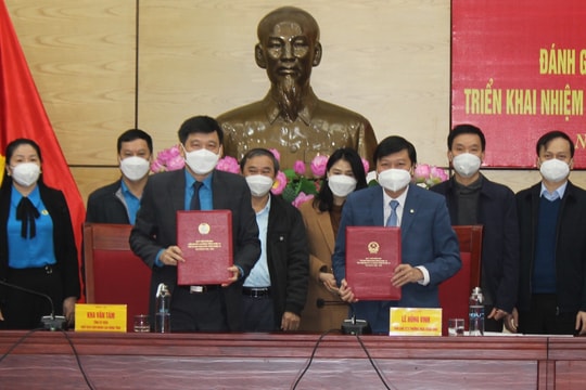 UBND tỉnh và LĐLĐ tỉnh ký quy chế phối hợp 2022