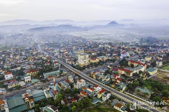 Ca nhiễm tăng cao, huyện Quỳnh Lưu dừng hàng loạt dịch vụ, hoạt động đông người