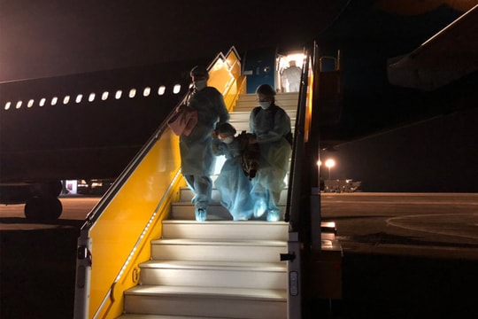 Ngành Giao thông khẳng định không được giao phê duyệt chuyến bay 'giải cứu'